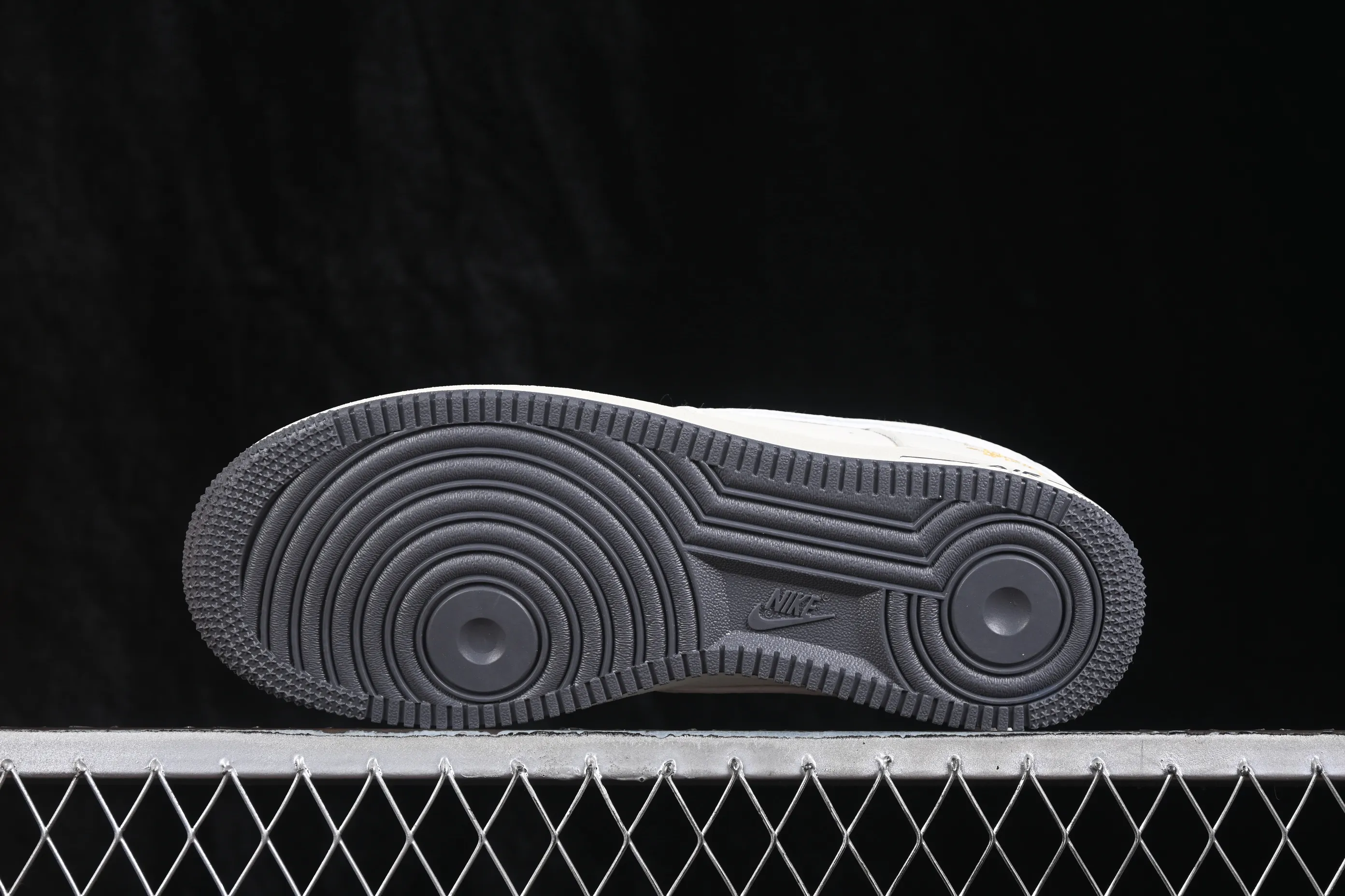 All categories Nk Air Force 1 Air Force series Nk Air Force 1 Low Air Force low-top Nike Air Force 1'07 Low joint model Air Force 1 low-top casual sneakers GS2288-008